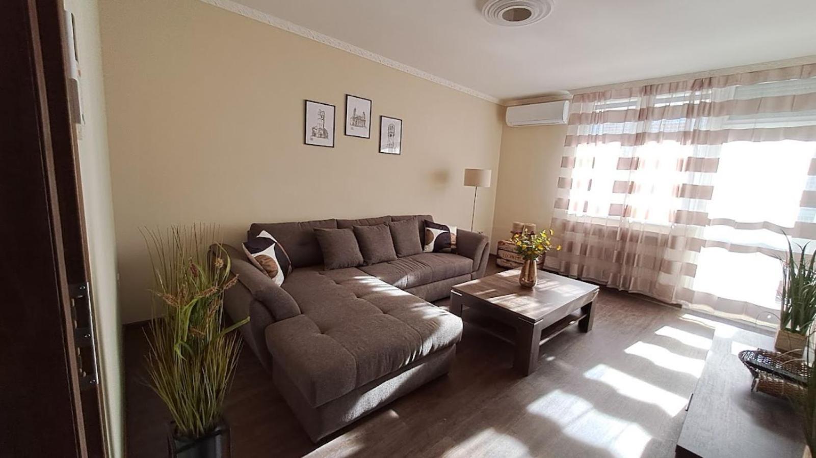 Szilfak City Apartman Hajdúszoboszló 외부 사진